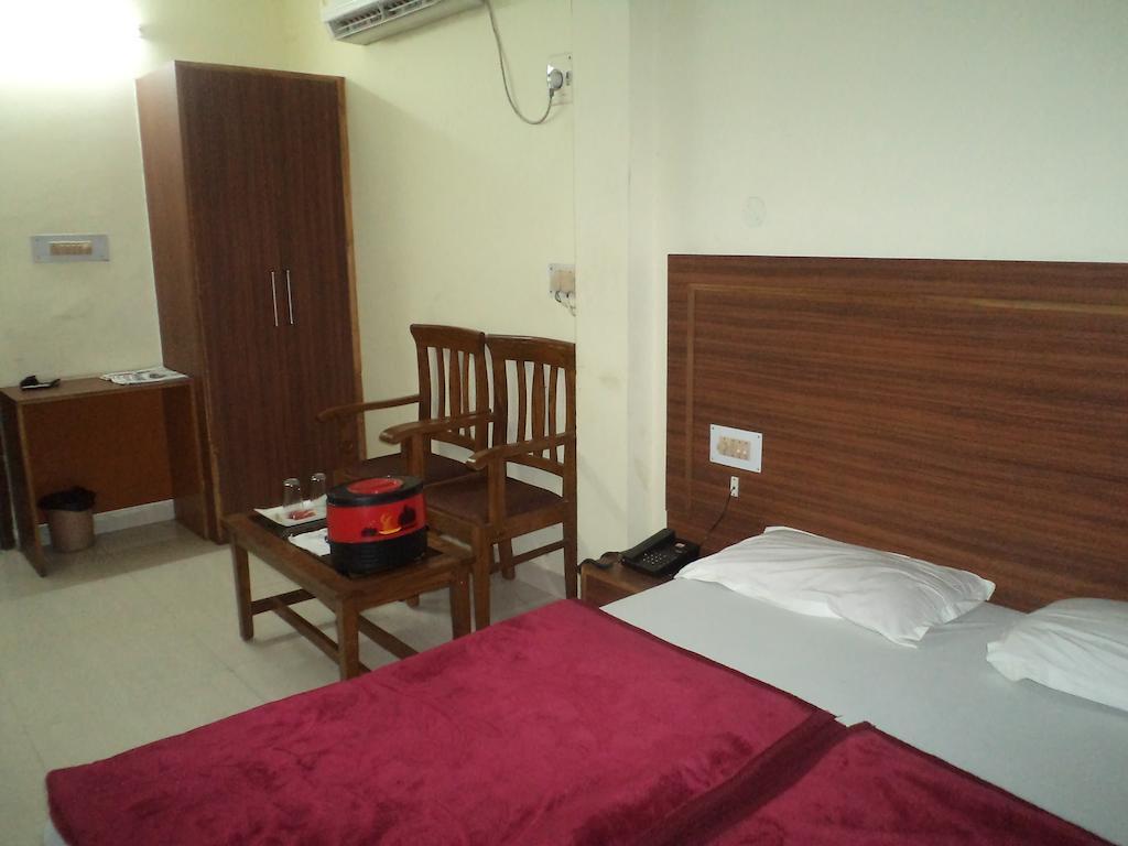 Hotel Umang Lucknow Quarto foto